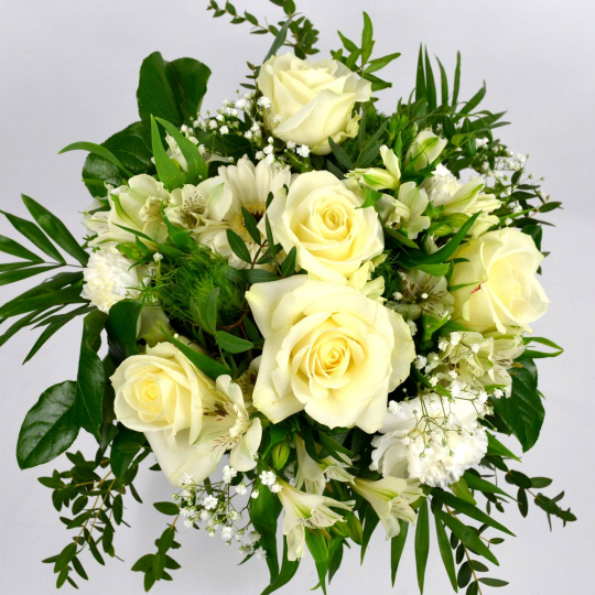 Bouquet rond pureté (Taille M 35€)